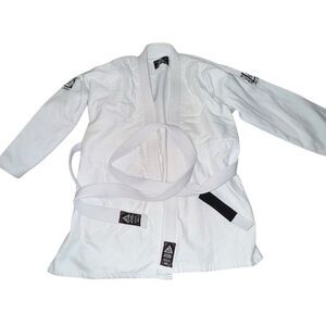 Gracie Jiu-Jitsu Classic Gi Size 7/200 White Kimono With Belt